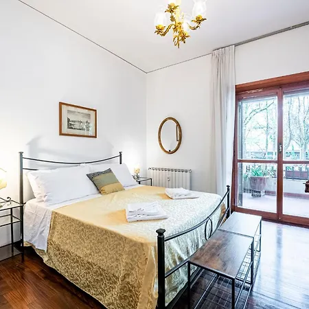 Apartment Lungarno Casa Esclusiva *