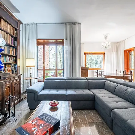 Lungarno Casa Esclusiva Apartment *